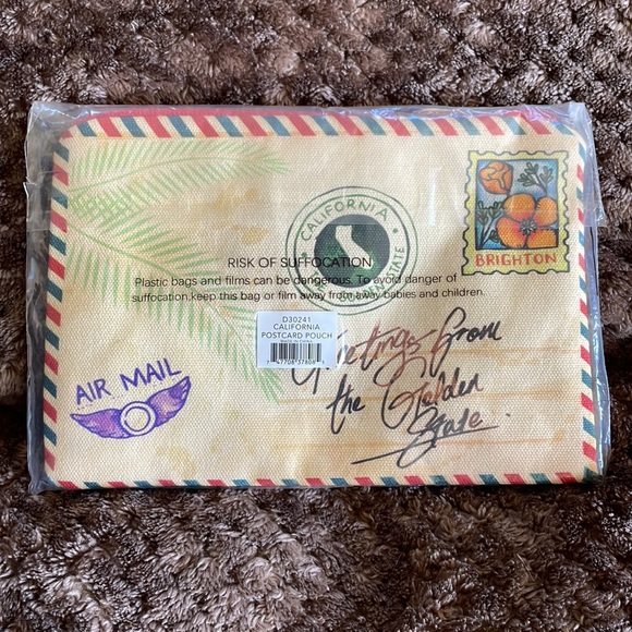 NWT Brighton “Greetings From” California Postcard Limited Edition Zipper Pouch - Picture 2 of 2